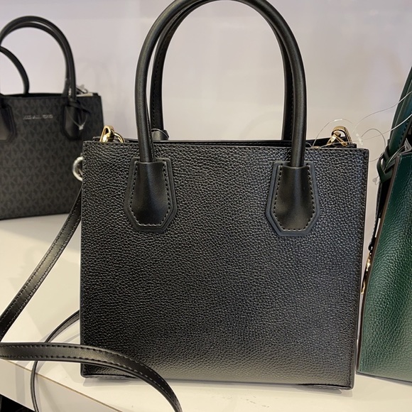 Michael Kors Mercer Medium Pebbled Leather Crossbody Bag - Picture 10 of 16